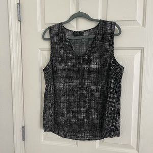 Great sleeveless top by Apt. 9.